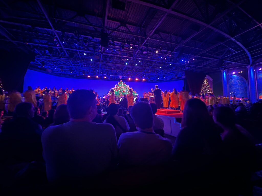 epcot-international-festival-of-the-holidays-candlelight-processional
